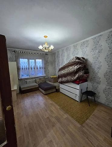emark residence: 1 комната, 42 м², 105 серия, 9 этаж, Старый ремонт — 1