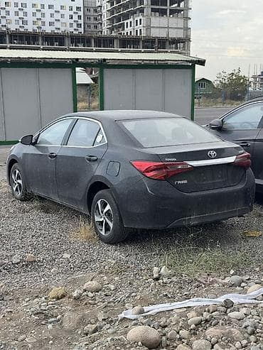 тае: Toyota Levin: 2018 г., 1.2 л, Автомат, Бензин, Седан — 4