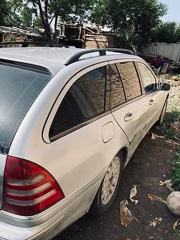 дверные карты w211: Mercedes-Benz C-Class: 2002 г., 2 л, Автомат, Бензин, Универсал — 3