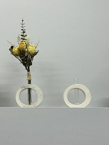 модные маски: Декоративные вазы в современном стиле - Скульптурные вазы-бюсты — 6