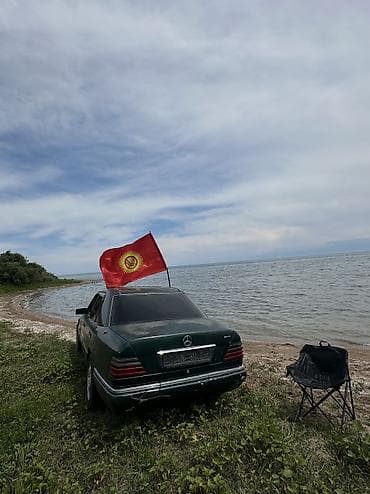 машина мерс с: Mercedes-Benz W124: 1995 г., 2 л, Механика, Бензин, Седан — 4