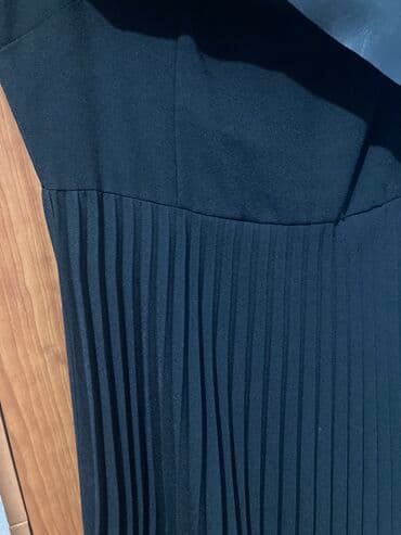 вечерний костюм: Красивое платье на корпоратив 52 размер, красиво сидит. Не мнется — 2