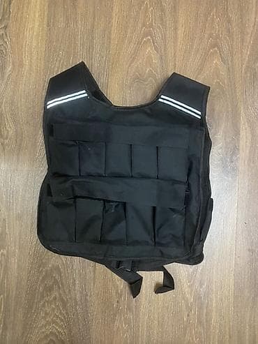 безрукав: Другие жилеты Стандарт, цвет - Черный — 2