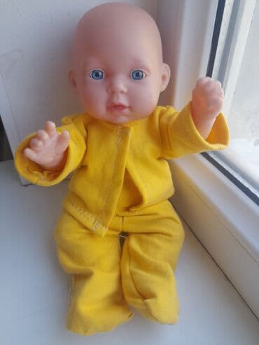 кукольный дом: Продаю куклы-пупсы.В отличном состоянии.яразмеры от25 до 45 см. Одна — 5