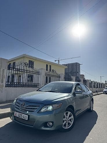 camry 2015: Toyota Camry: 2011 г., 2.5 л, Автомат, Бензин, Седан — 2