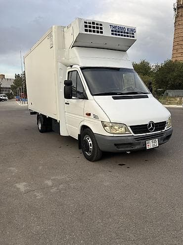 Жеңил жүк ташуучу унаа, Mercedes-Benz, Стандарт, 2 т, Колдонулган — 1