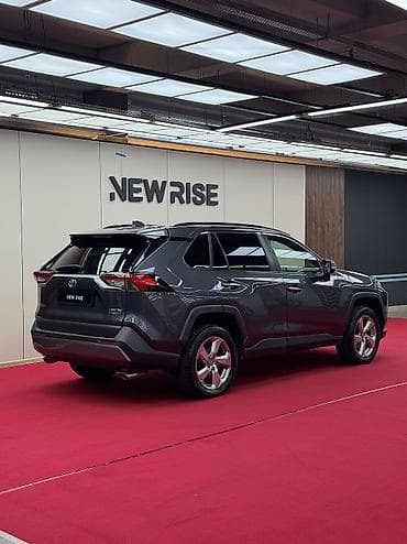 vin code: Toyota RAV4: 2019 г., 2.5 л, Автомат, Гибрид, Кроссовер — 2