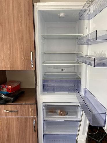 deepcool da: Холодильник Beko, двухкамерный, белый. Нижняя морозильная камера — 5