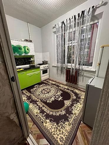 пш метр: 1 комната квартира берилет
Баардык шарты менен
Кулатова 9- дом 2- этаж — 4