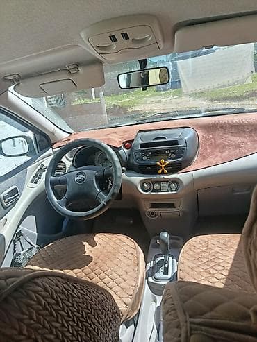 солярка сатылат: Nissan Tino: 2002 г., 2 л, Автомат, Газ, Хетчбек — 2
