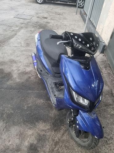 купить скутер трёхколёсный: Скутер м8 на ходу, документы есть — 1