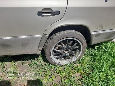 s class w220: Mercedes-Benz W124: 1990 г., 2.2 л, Ручные, Бензин, Седан — 3