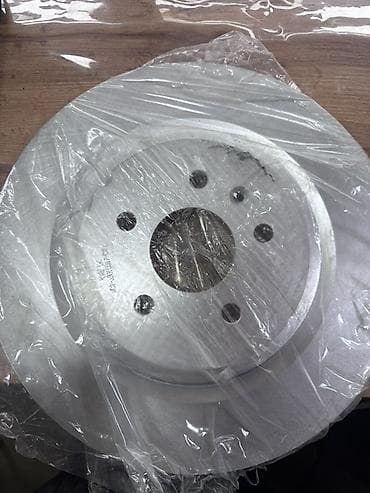 шредеры 14 на колесиках: Тормозной диск на Li9 Li8 Li7 5-ти болтовый Диаметр 370 мм В наличии — 1