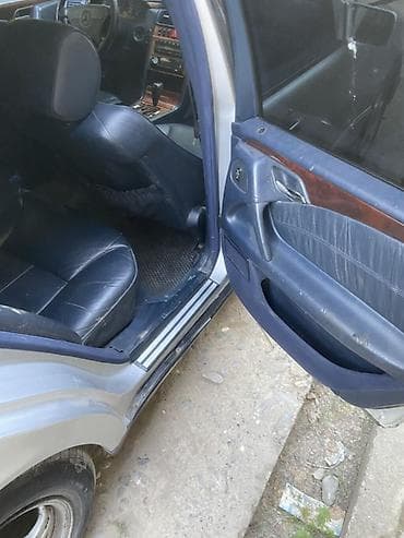 саната уф: Mercedes-Benz E-Class: 1998 г., Автомат, Газ, Седан — 8
