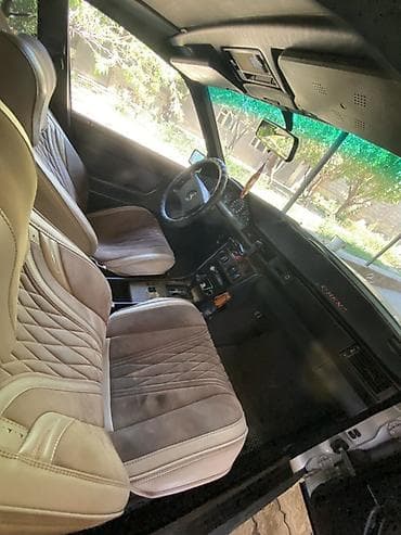 два авто: Mercedes-Benz W124: 1989 г., 3 л, Автомат, Дизель, Седан — 10