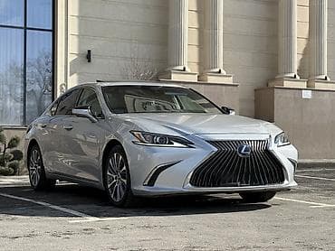 Lexus ES: 2019 г., Типтроник, Гибрид, Седан