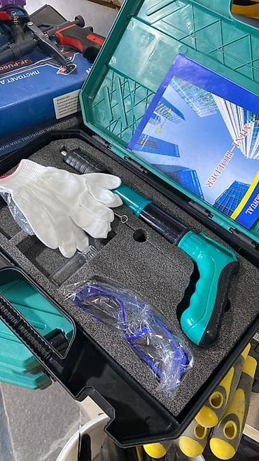 Крепежные инструменты: Монтажный пистолет в кейсе (комплект) Назначение: - Установка — 1