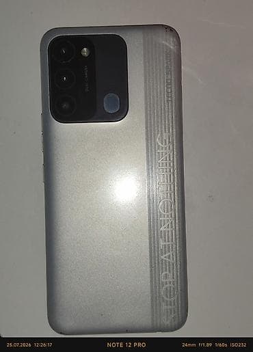 Техника и электроника: Tecno Spark, Б/у, 64 ГБ, цвет - Серебристый, 1 SIM — 1