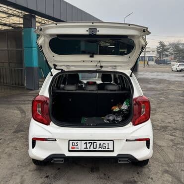 низкопрофильные шины: Kia : 2021 г., 1 л, Автомат, Бензиновая, Хэтчбэк — 7