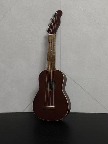 Укулеле Fender California Coast, модель Venice NAT (серийный номер lalafo.kg да Укулеле Fender California Coast, модель Venice NAT (серийный номер