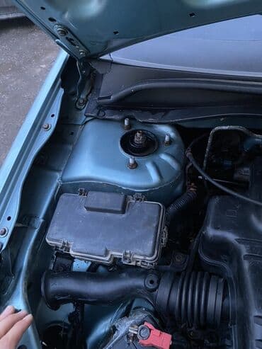 сивик левый: Honda Civic: 2001 г., 1.4 л, Механика, Бензин, Хэтчбэк — 9