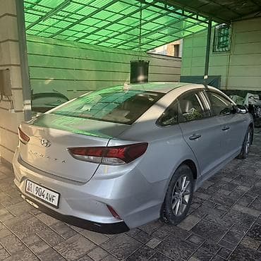 hyunda: Hyundai Sonata: 2019 г., Автомат, Седан — 3
