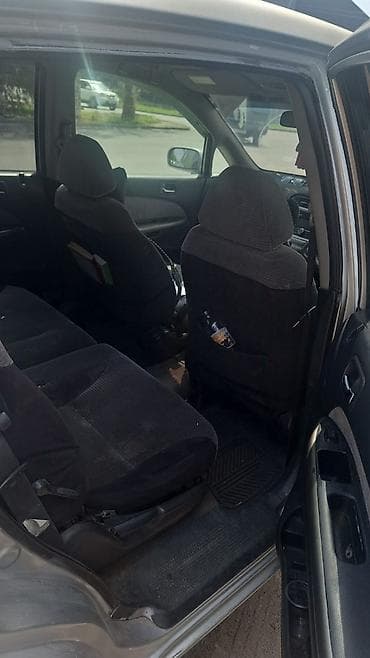 Транспорт: Honda Stream: 2002 г., Автомат, Бензин, Минивэн — 4