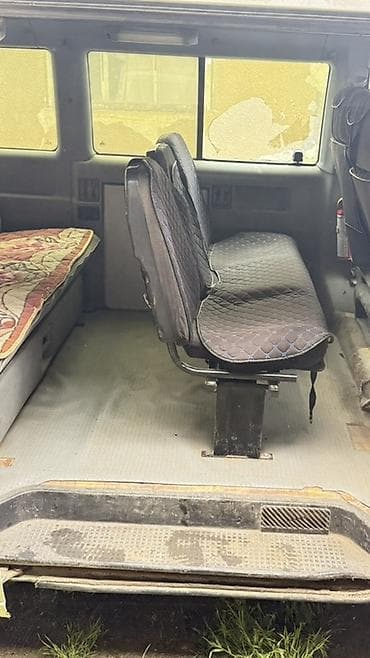 Продажа авто: Volkswagen Transporter: 1992 г., 2.4 л, Механика, Дизель, Минивэн — 10