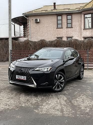 шины груз: Lexus UX: 2019 г., 2 л, Типтроник, Бензин, Кроссовер — 3