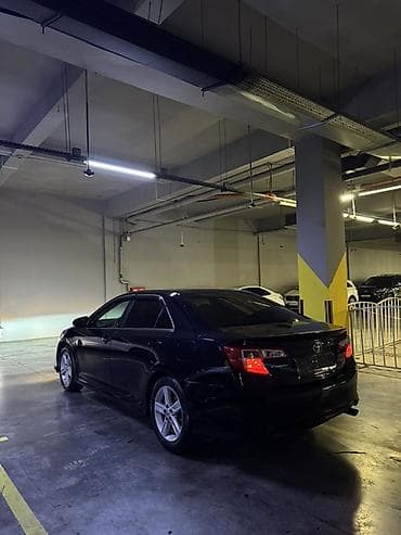 Продажа авто: Toyota Camry: 2014 г., 2.5 л, Автомат, Бензин, Седан — 4