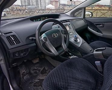 highlander 2003: Toyota Prius: 2012 г., Вариатор, Гибрид, Лифтбек — 7