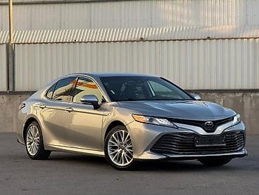 e2 byd: Toyota Camry: 2019 г., 2.5 л, Автомат, Гибрид, Седан — 7