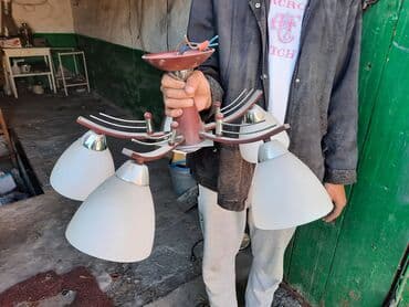 Продаю люстру