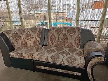 Прямой диван