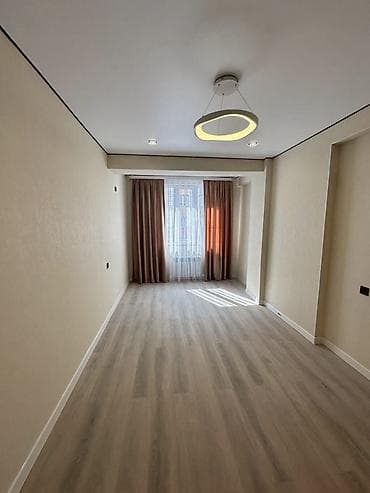 стройител: 1 комната, 42 м², Элитка, 4 этаж, Евроремонт — 5