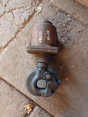 реечный домкрат: Фаркоп Для грузовых авто Howo, Б/у, Самовывоз — 5