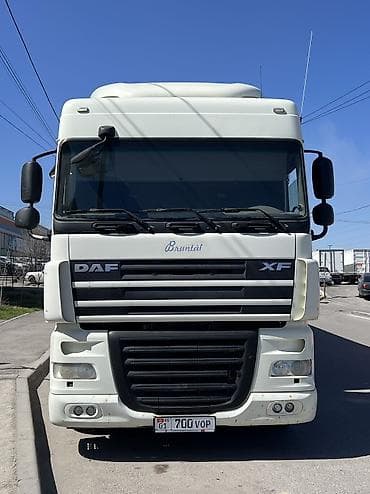 xf: Тягач, DAF, 2012 г., Тентованный — 1