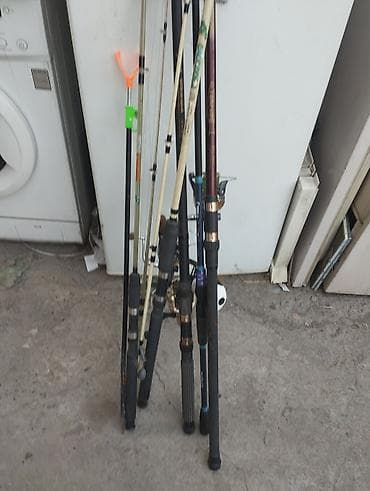 Набор рыболовных снастей Сос спиннинги бэушные удочки валунские тоже at lalafo.kg Набор рыболовных снастей Сос спиннинги бэушные удочки валунские тоже