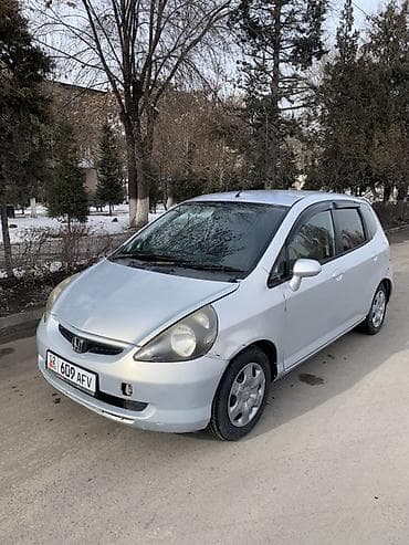 а4 б5: Honda Fit: 2003 г., 1.3 л, Вариатор, Бензин, Хэтчбэк — 6
