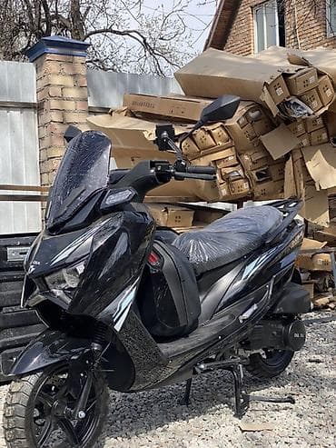 скуто: Скутер DUL DUL, черный цвет. Основные характеристики: - Кузов формата — 5