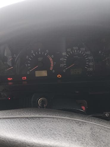 cl 63: ВАЗ (ЛАДА) 4x4 Нива: 2011 г., 1.6 л, Механика, Бензин, Внедорожник — 9