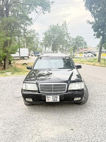 Mercedes-Benz C-Class: 1995 г., 2.2 л, Автомат, Газ, Седан — 2