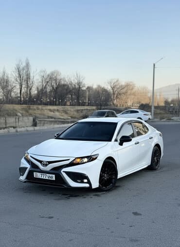 шипованная резина б у: Toyota Camry: 2019 г., 2.5 л, Типтроник, Бензиновая, Седан — 2