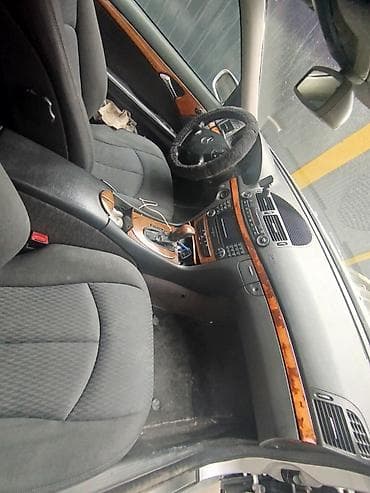 bme e34: Mercedes-Benz E-Class: 2003 г., 3.2 л, Автомат, Бензин, Седан — 1