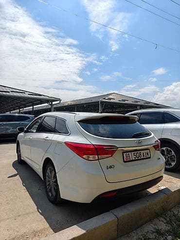 bmw e93: Hyundai i40: 2013 г., 2 л, Автомат, Бензин, Универсал — 4