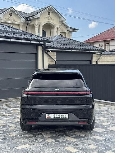 автопилот: Lixiang L6: 2024 г., 1.5 л, Вариатор, Электромобиль, Кроссовер — 3