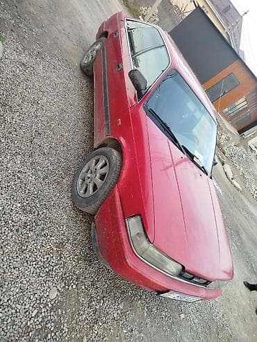 кийа машина: Mazda 626: 1989 г., 2 л, Автомат, Бензин, Седан — 5