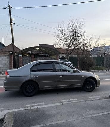 mitsubishi sigma: Honda Civic: 2004 г., 1.6 л, Автомат, Бензин, Седан — 3