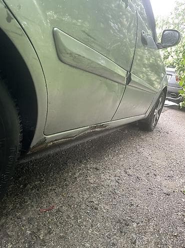дешевые машина: Kia Rio: 2010 г., 1.6 л, Механика, Бензин, Седан — 8