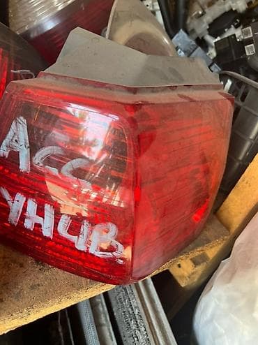 Автозапчасти: Задний правый стоп-сигнал Honda 2004 г., Б/у, Оригинал, Япония — 1